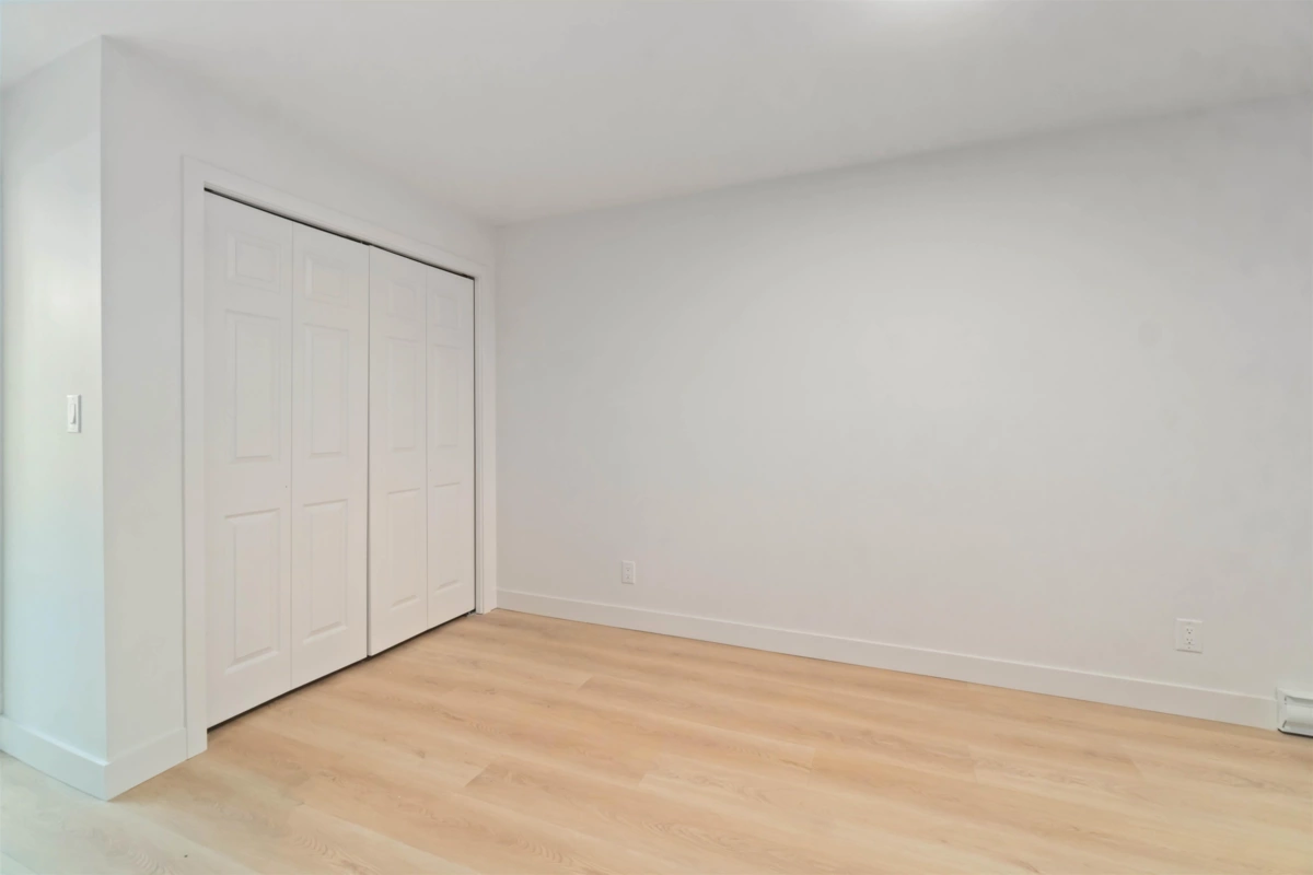 Powder Room Photo of 303 2928 Commercial Drive, Vancouver, BC