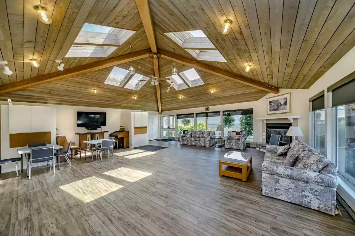 Basement Recreation Room Photo of 65 1400 164 Street, Surrey, BC