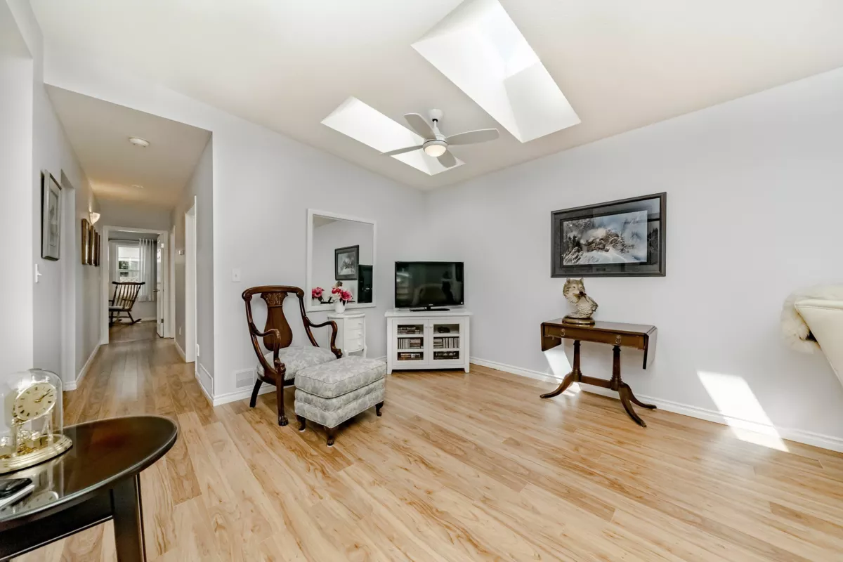 Kitchen Island Photo of 65 1400 164 Street, Surrey, BC