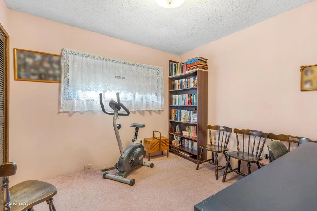 Bedroom 2 Photo of 24971 24 Avenue, Langley, BC