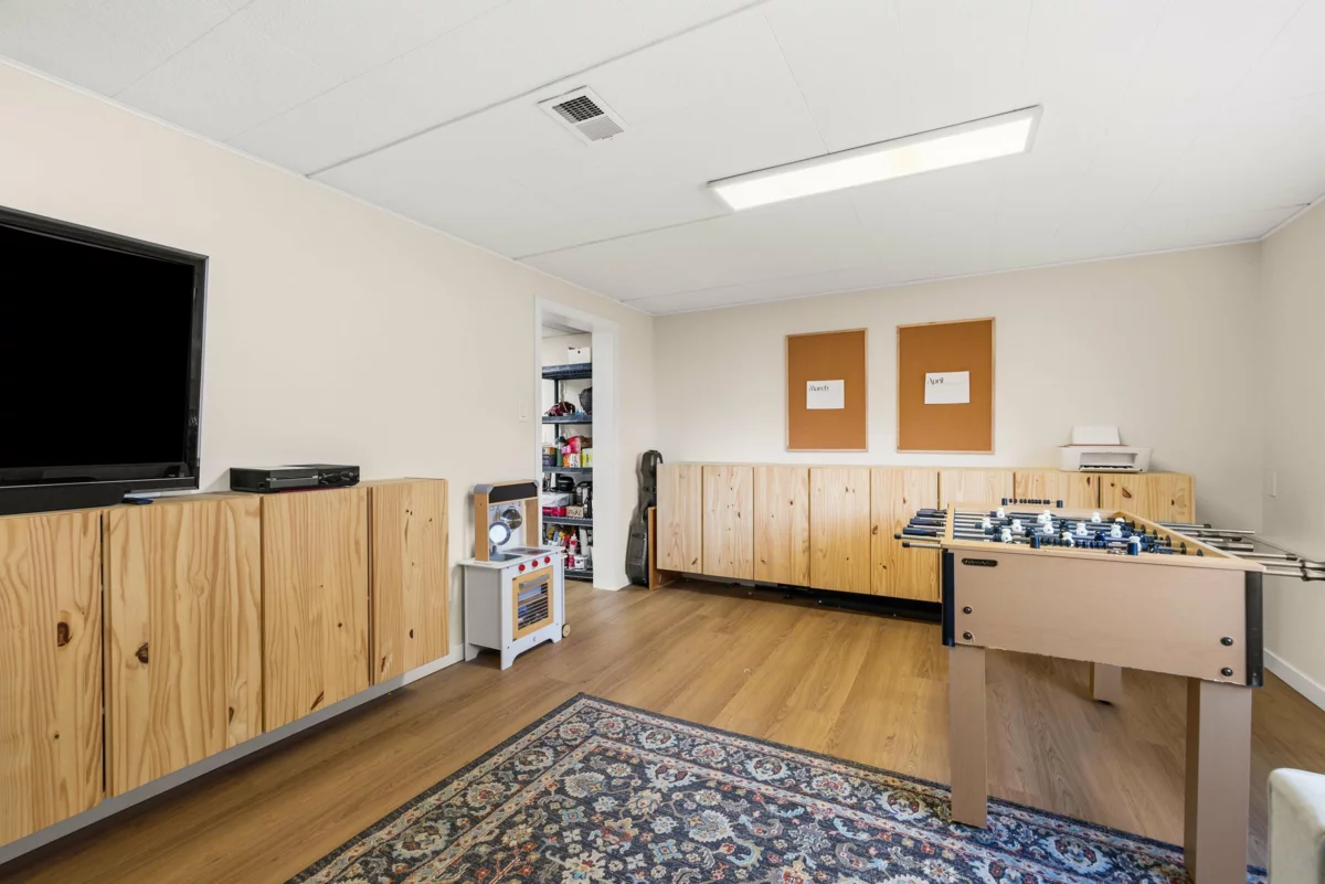 Garage Interior Photo of 11516 97 Avenue, Surrey, BC