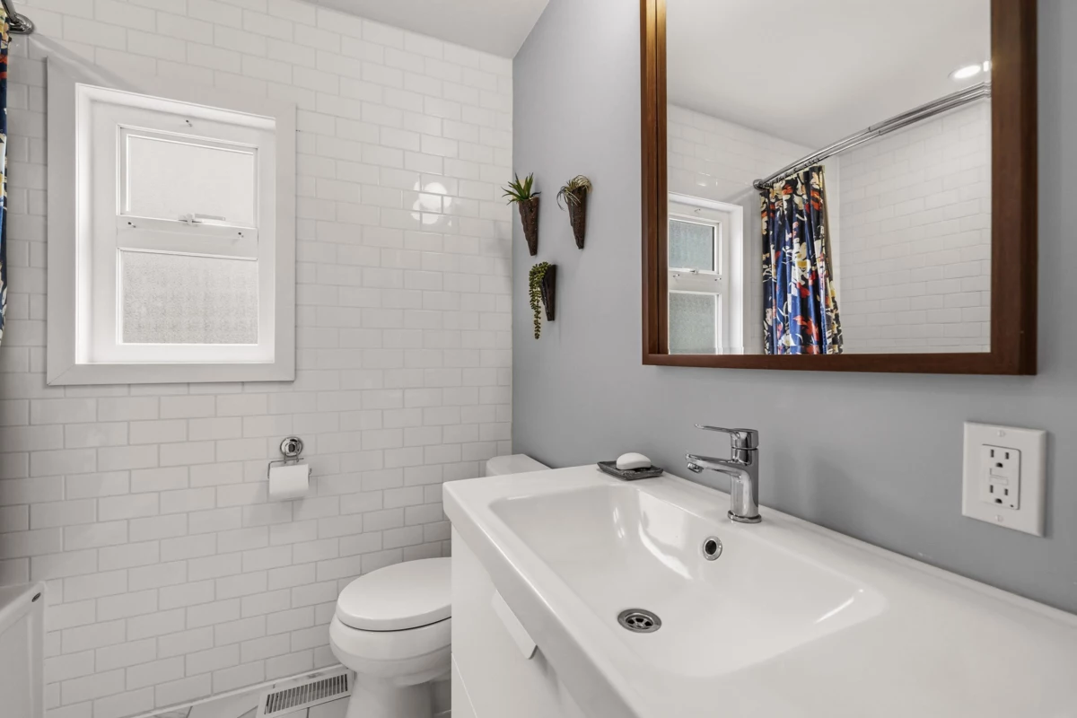 Loft / Bonus Room Photo of 11516 97 Avenue, Surrey, BC