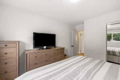 Bedroom 4 Photo of 11516 97 Avenue, Surrey, BC