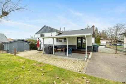 Community Amenities Photo (Clubhouse) of 11516 97 Avenue, Surrey, BC