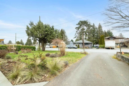 Fitness Center Photo Near 11516 97 Avenue, Surrey, BC