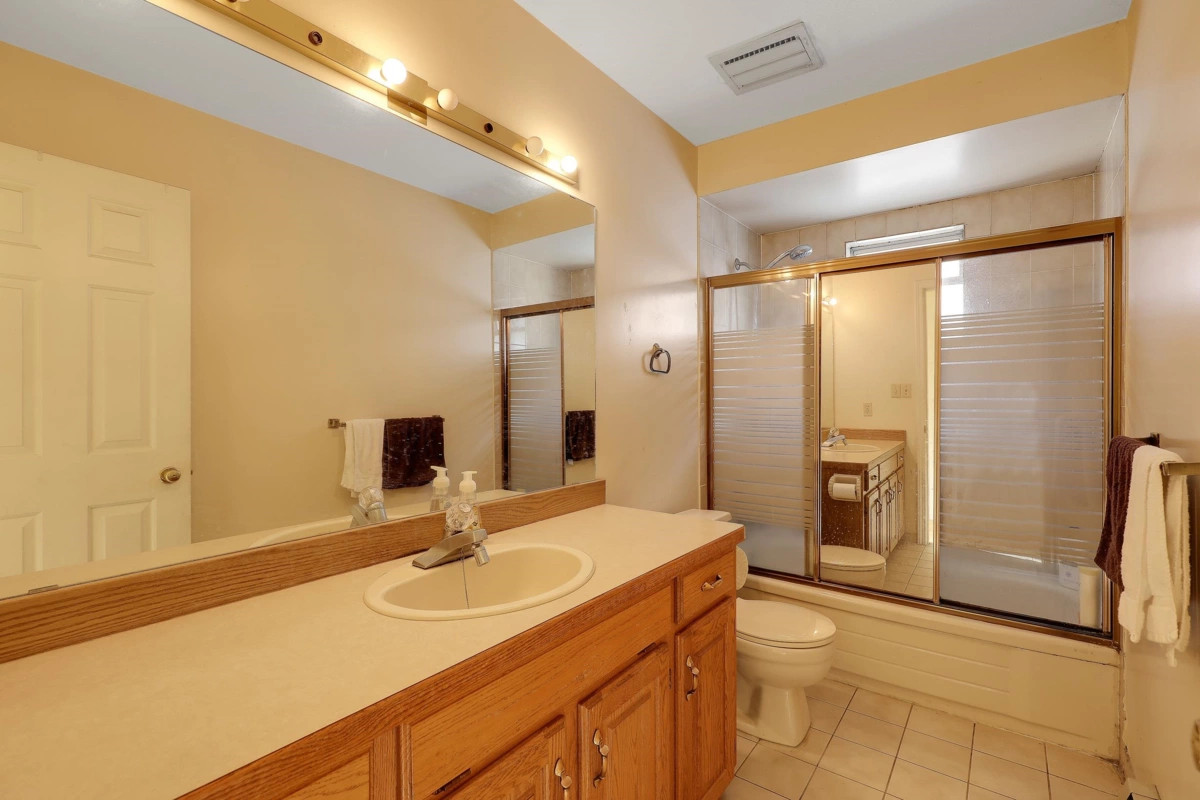 Loft / Bonus Room Photo of 4680 Hoy Street, Vancouver, BC