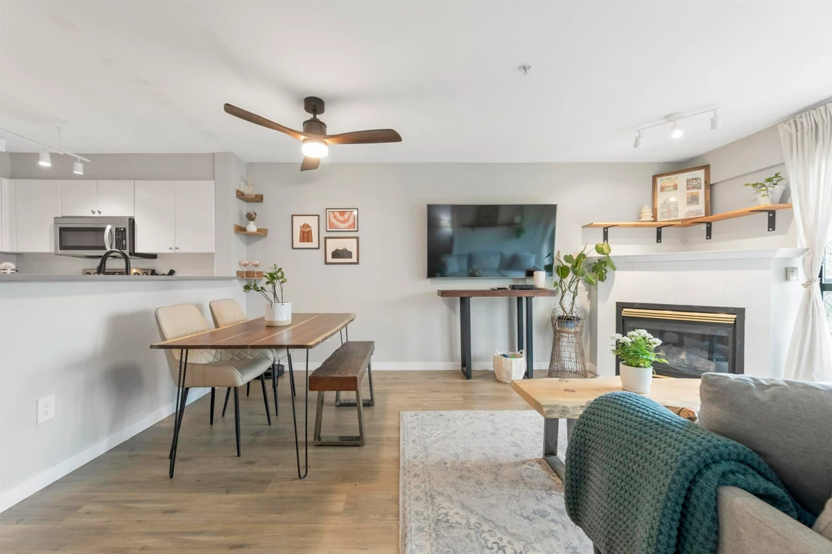 Kitchen Island Photo of 311 225 Newport Drive, Port Moody, BC