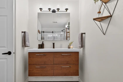 Guest Bathroom Photo of 7355 Capistrano Drive, Burnaby, BC