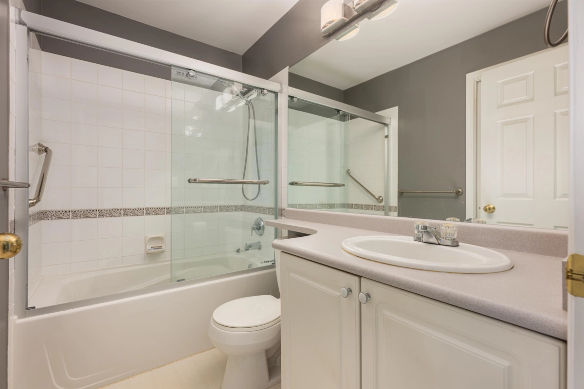 Hot Tub / Spa Photo of 46 3088 Airey Drive, Richmond, BC