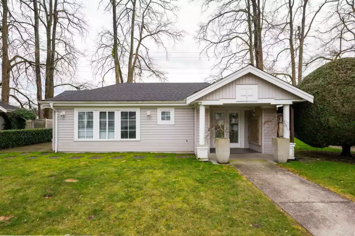 Living Room Photo of 46 3088 Airey Drive, Richmond, BC