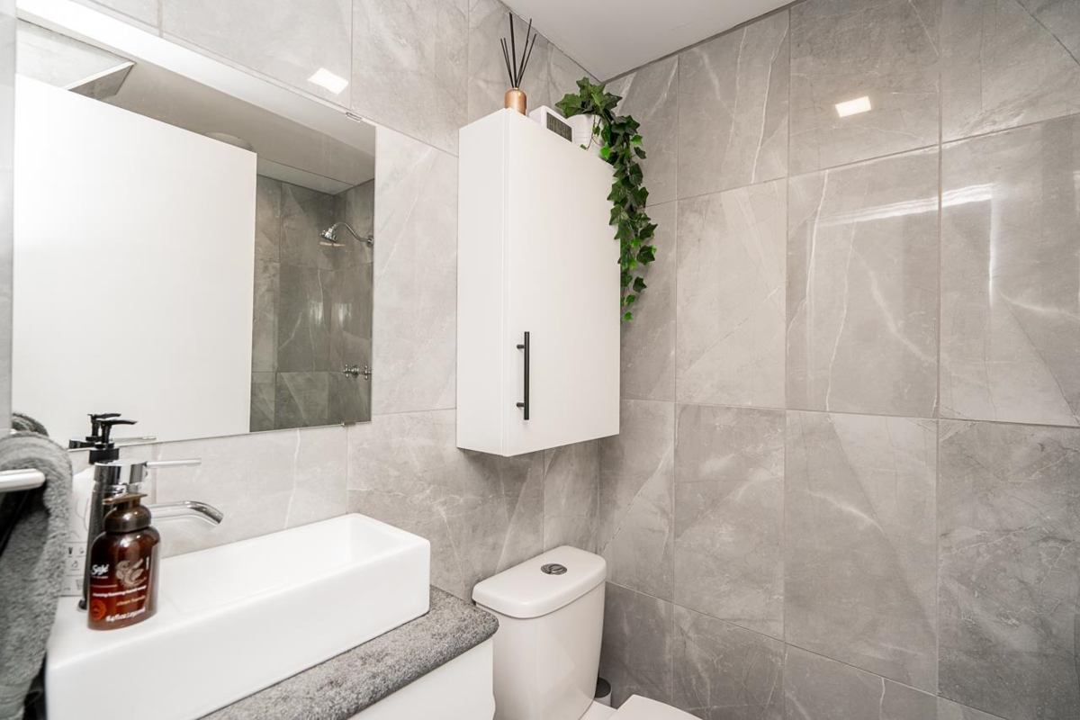 Hallway Photo of 11200 Cambie Road, Richmond, BC