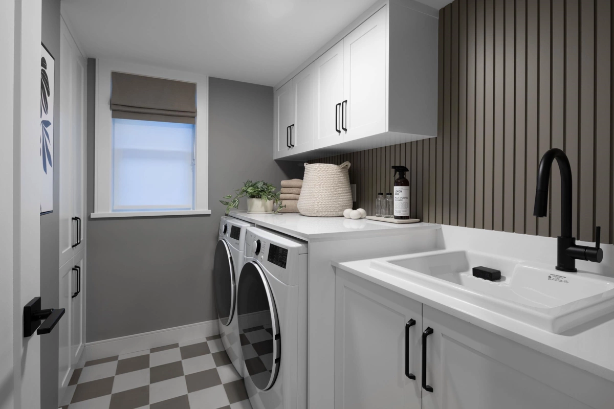 Mudroom Photo of 7485 197a Street, Langley, BC