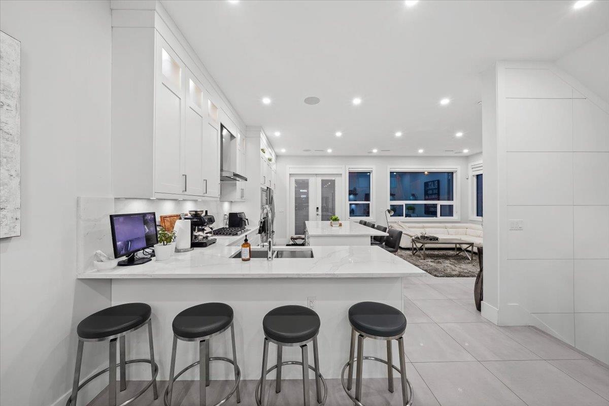 Dining Area Photo of 1041 Stewart Avenue, Coquitlam, BC