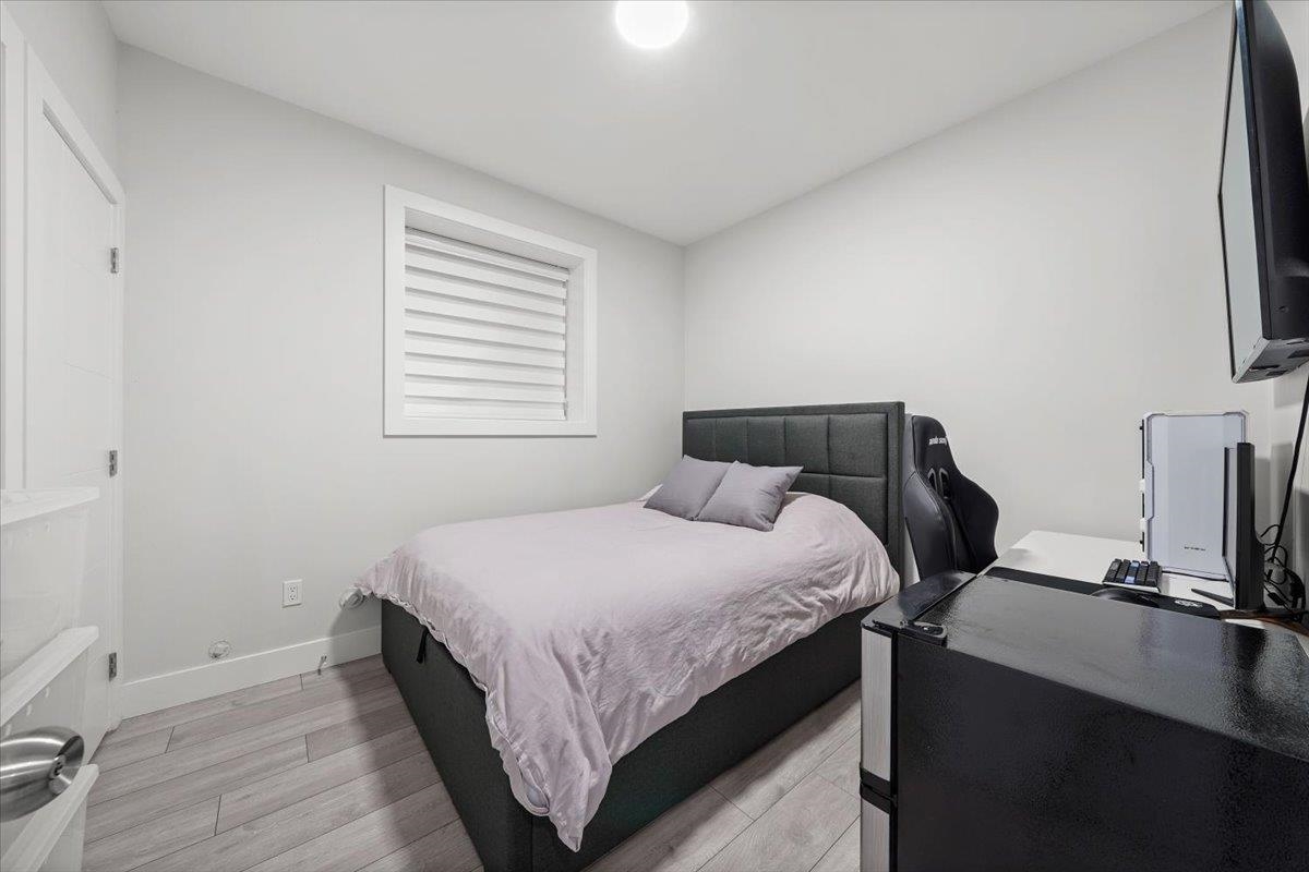 Front Yard Photo of 1041 Stewart Avenue, Coquitlam, BC