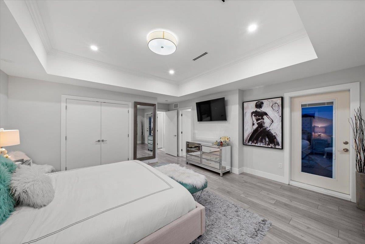 Powder Room Photo of 1041 Stewart Avenue, Coquitlam, BC