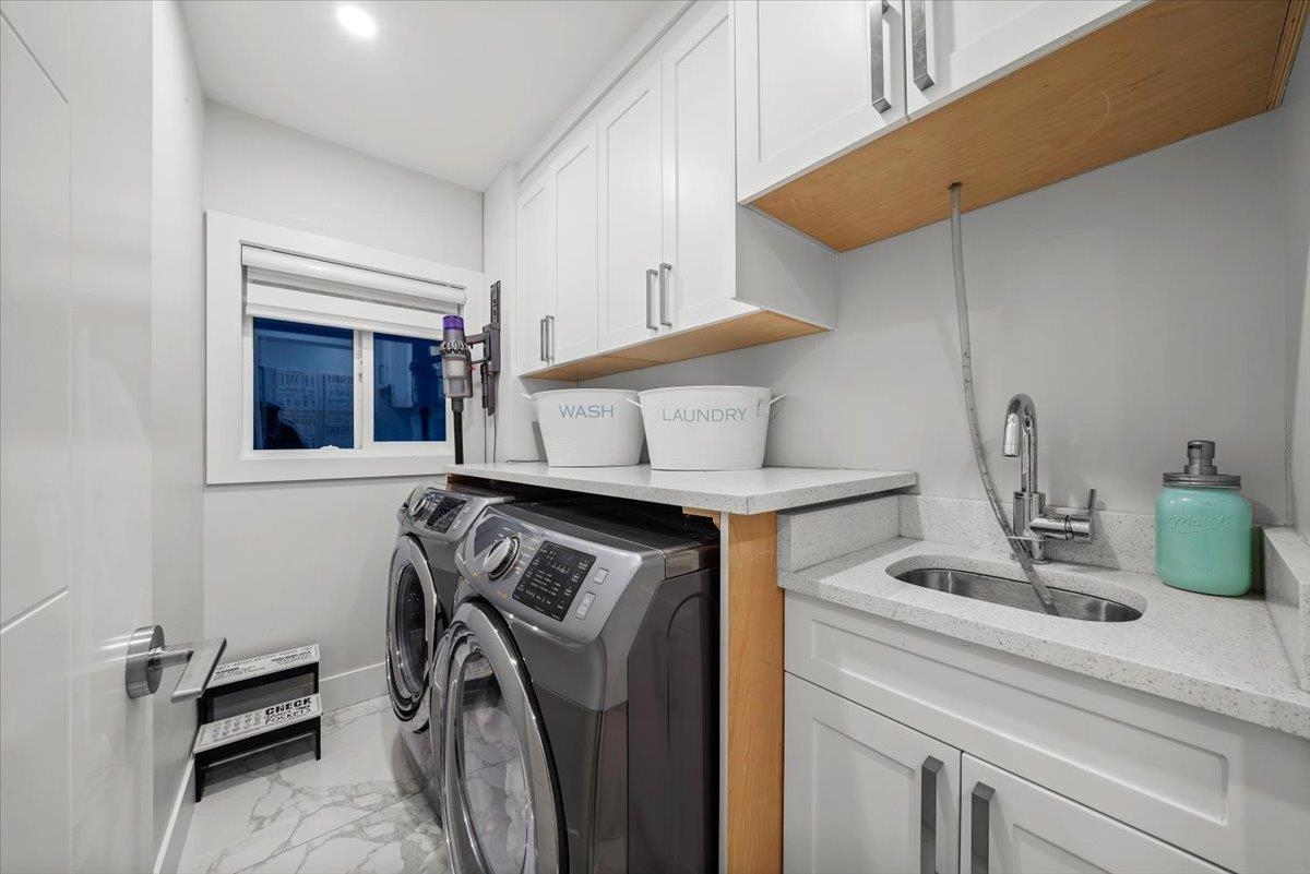 Staircase Photo of 1041 Stewart Avenue, Coquitlam, BC