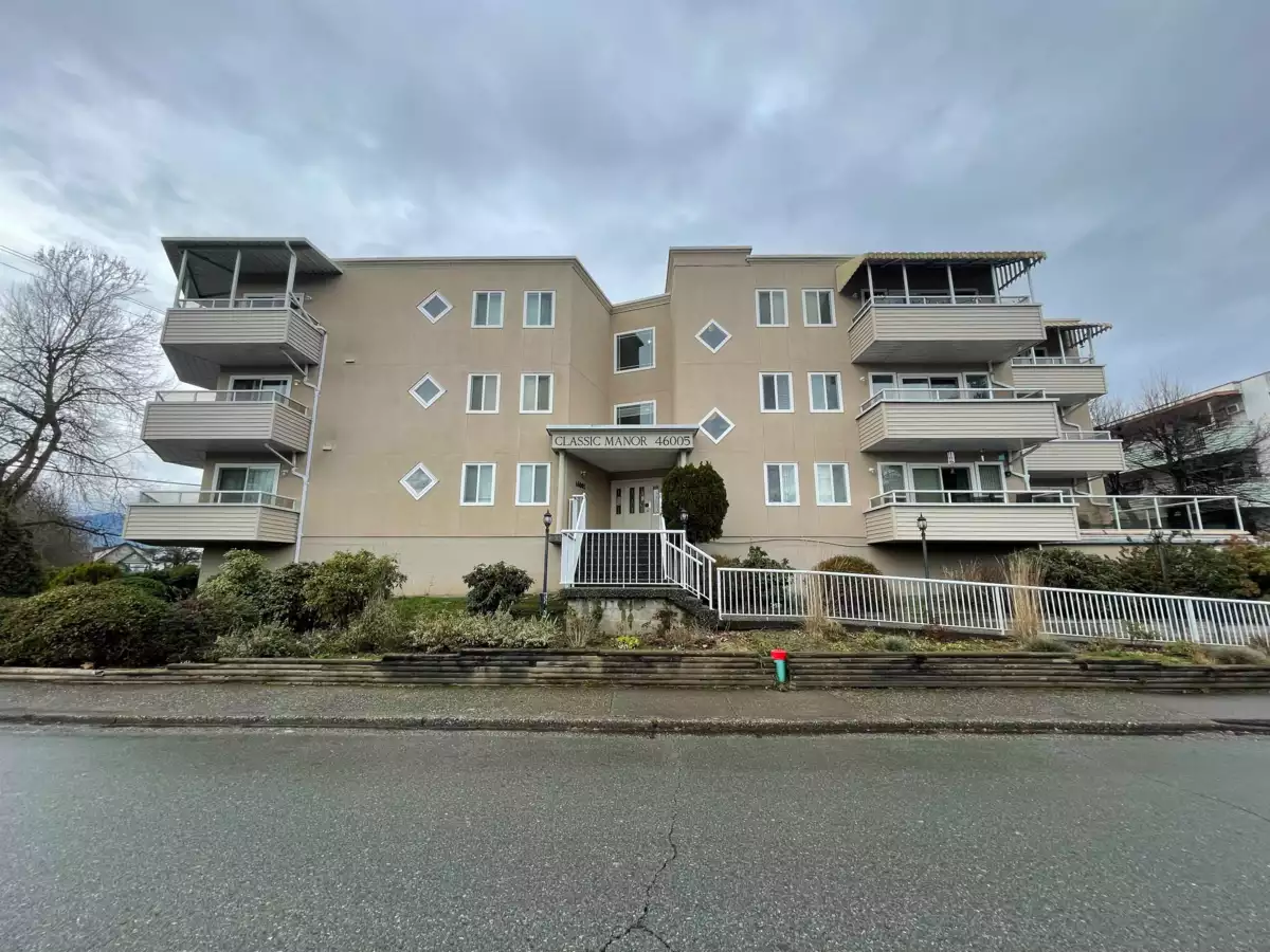 Backyard Photo of 302 46005 Bole Avenue, Chilliwack, BC