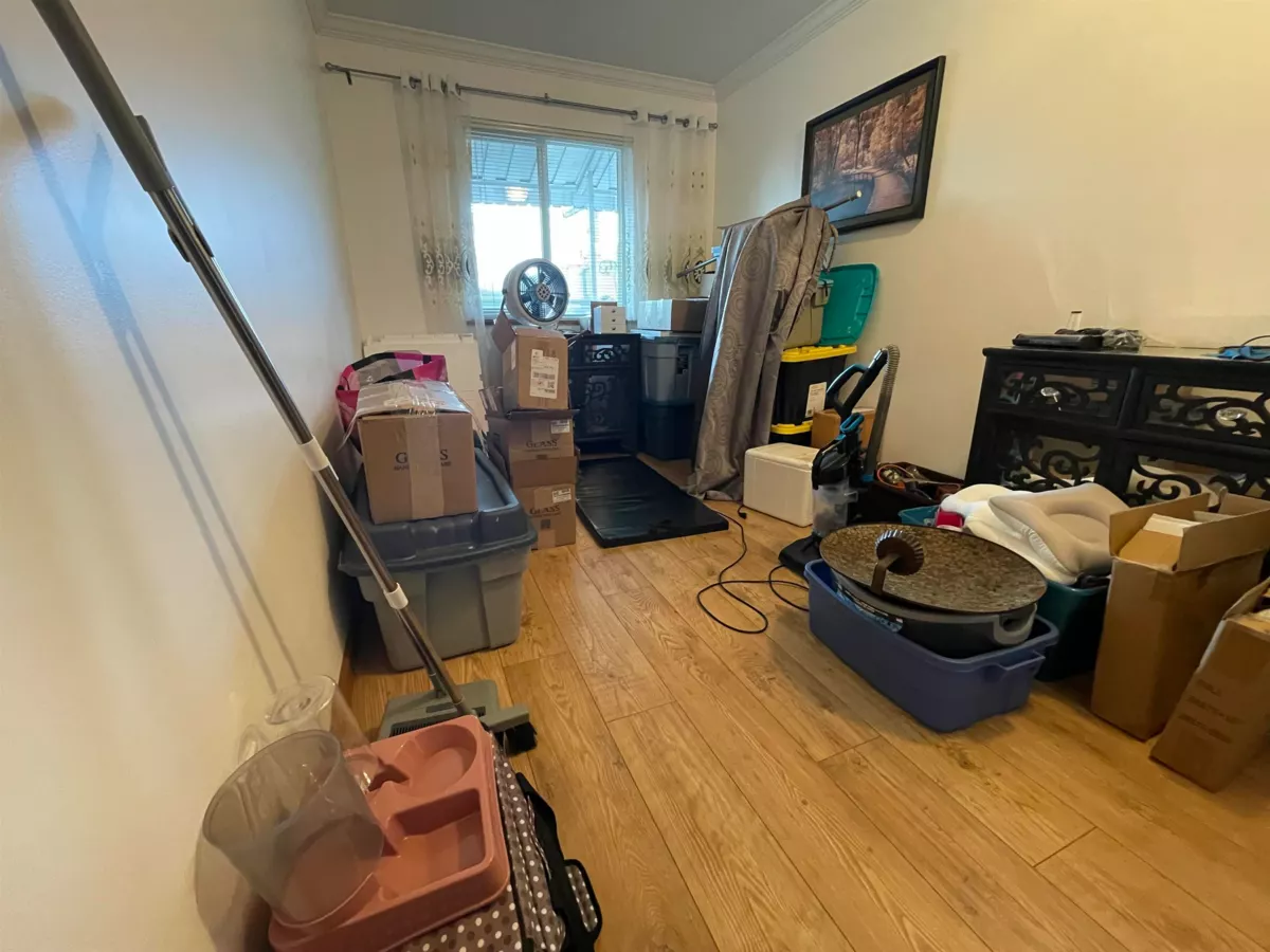 Bedroom 4 Photo of 302 46005 Bole Avenue, Chilliwack, BC