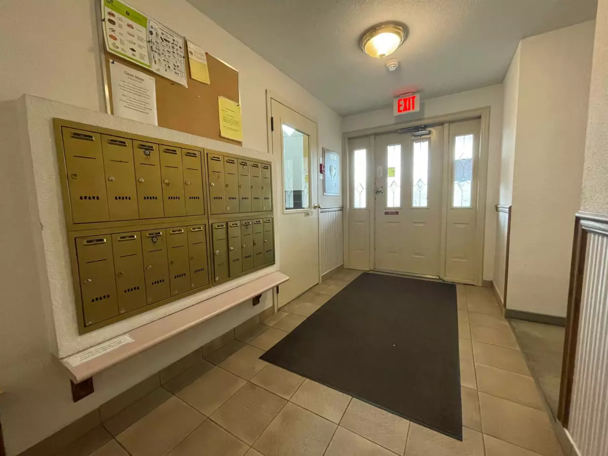 Hot Tub / Spa Photo of 302 46005 Bole Avenue, Chilliwack, BC