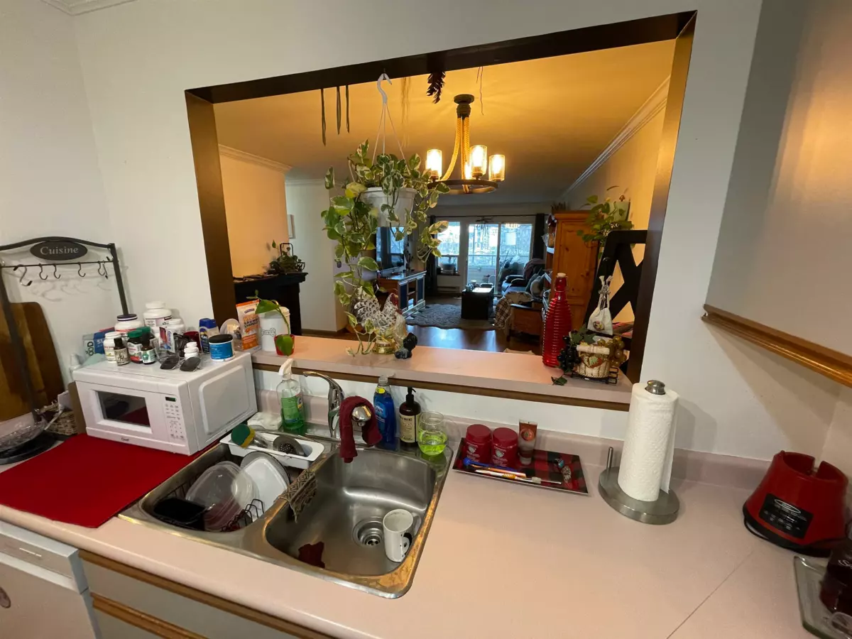 Staircase Photo of 302 46005 Bole Avenue, Chilliwack, BC