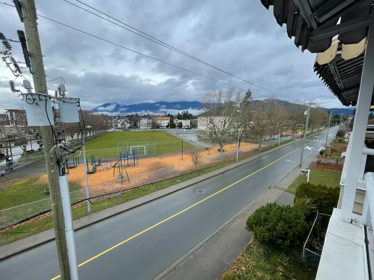 Walk-In Closet Photo of 302 46005 Bole Avenue, Chilliwack, BC