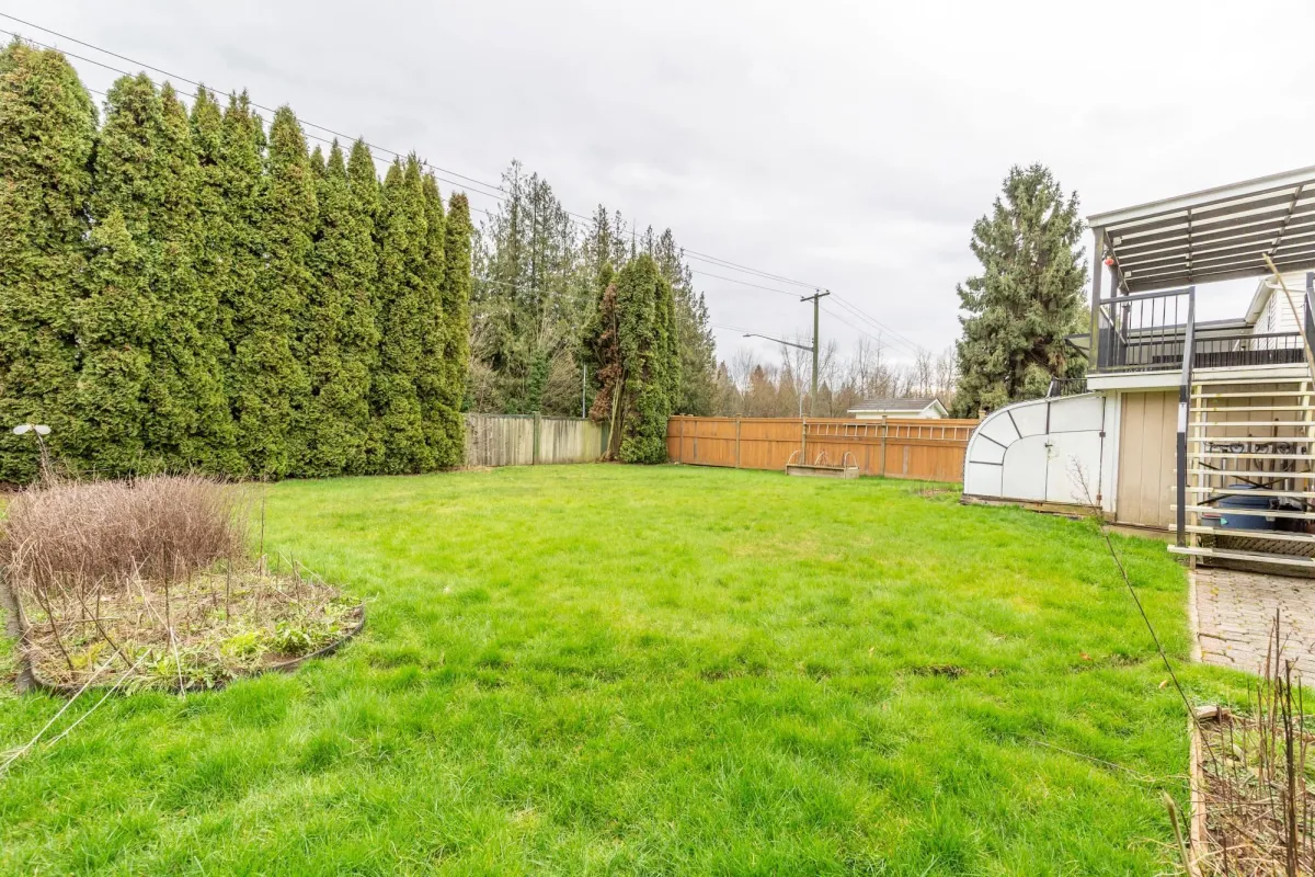 Neighborhood Park Photo Near 2970 Crossley Drive, Abbotsford, BC
