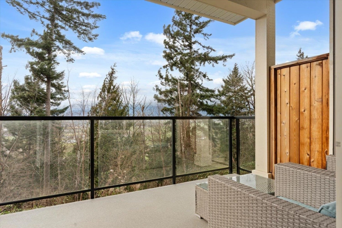 Laundry Room Photo of 123 6026 Lindeman Street, Chilliwack, BC