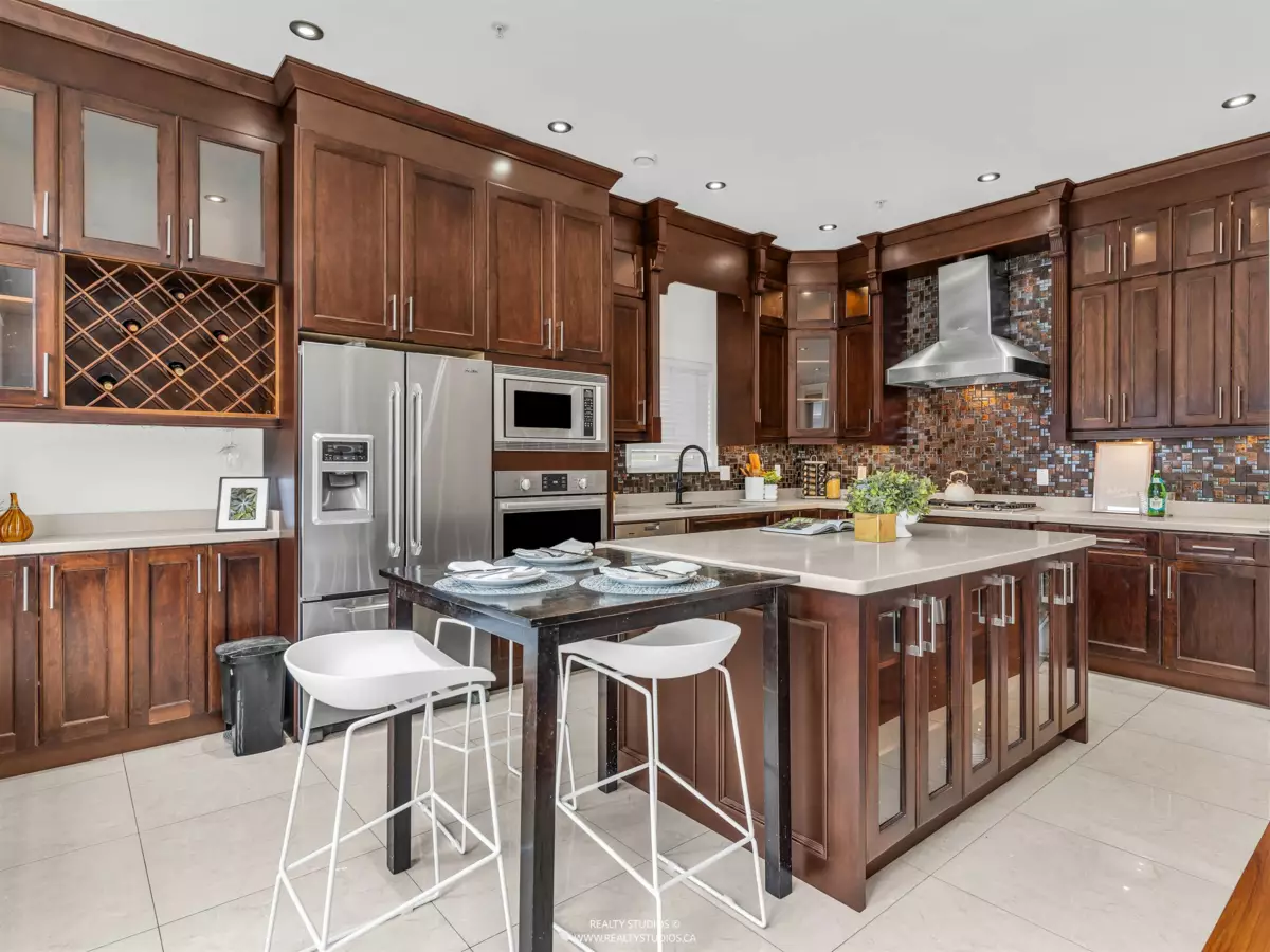 Breakfast Nook Photo of 6387 Prince Albert Street, Vancouver, BC