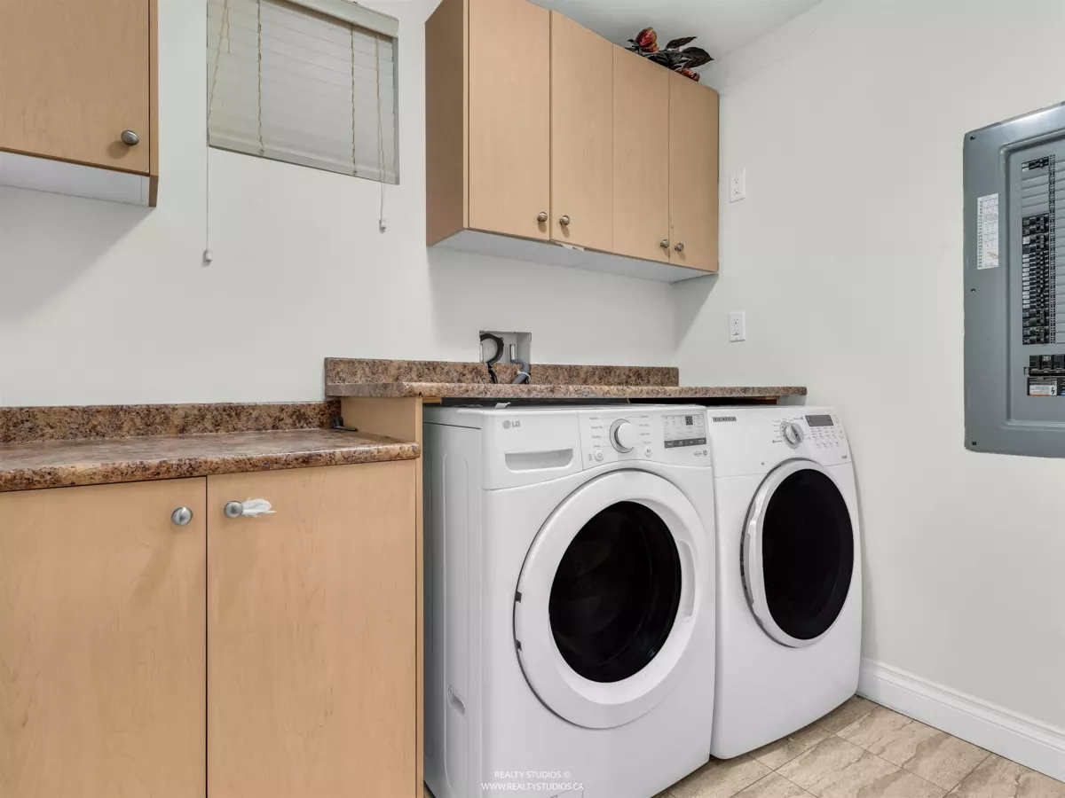 Staircase Photo of 6387 Prince Albert Street, Vancouver, BC