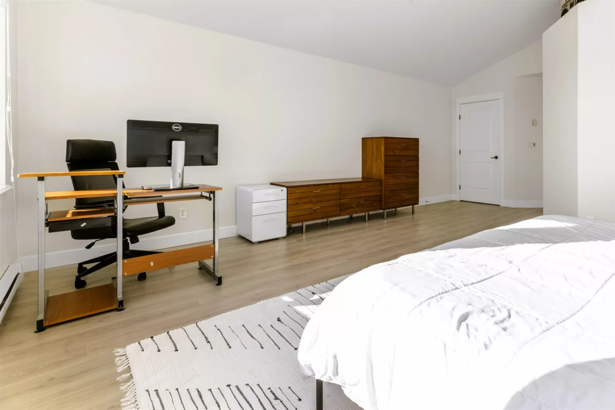 Basement Recreation Room Photo of 20518 67b Avenue, Langley, BC