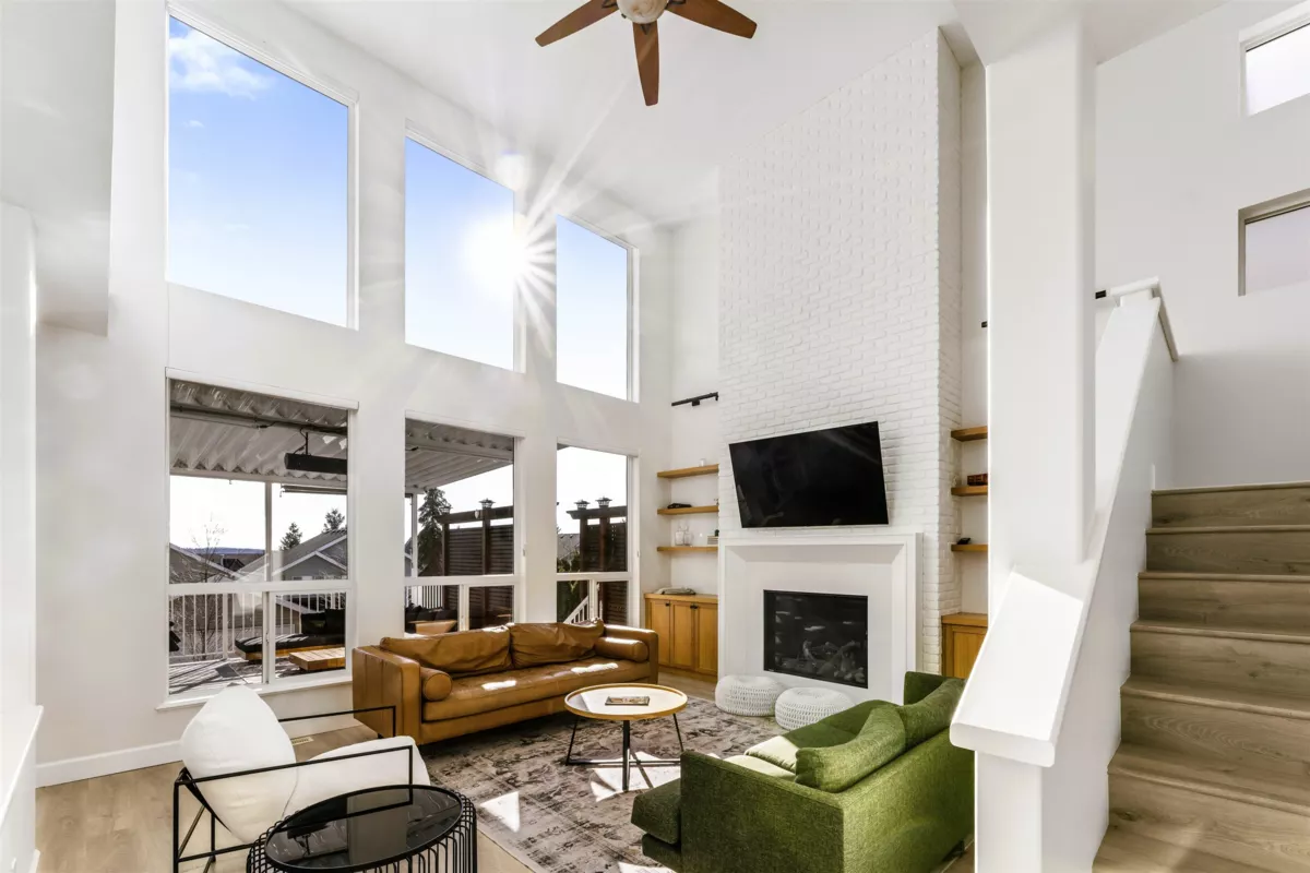 Family Room Photo of 20518 67b Avenue, Langley, BC