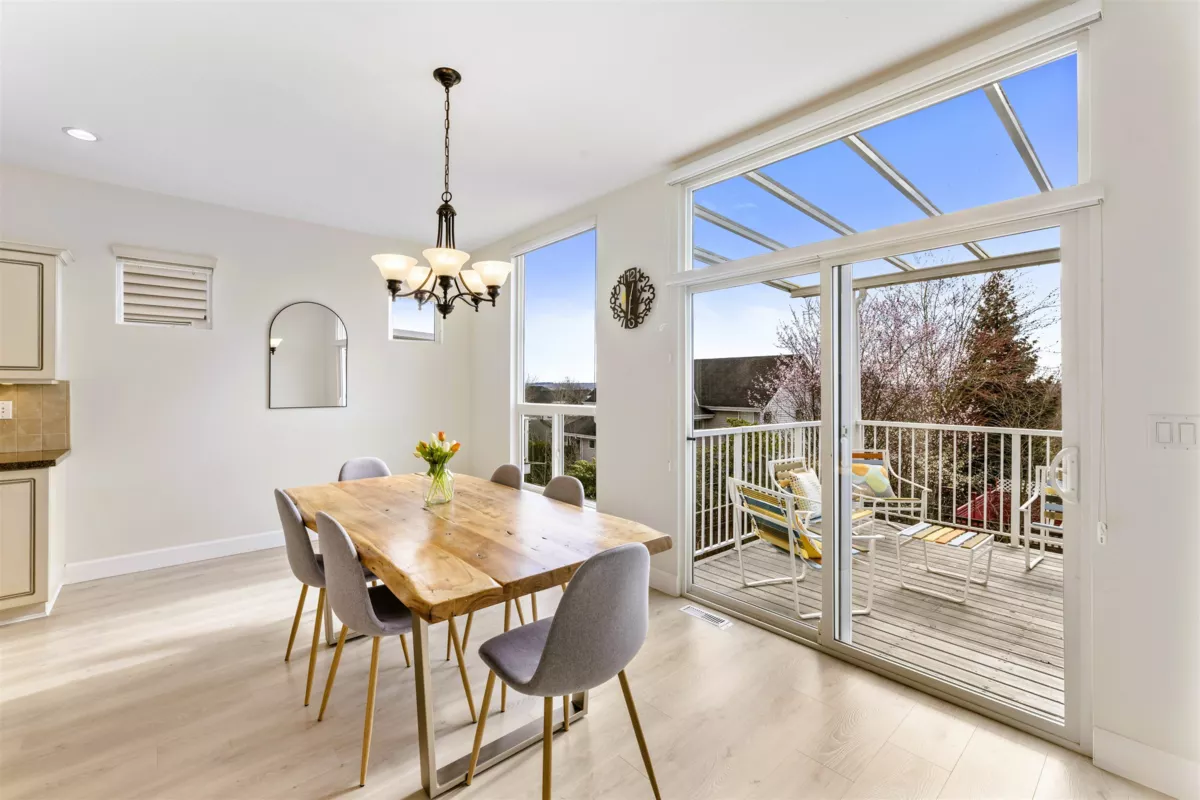 Pantry Photo of 20518 67b Avenue, Langley, BC