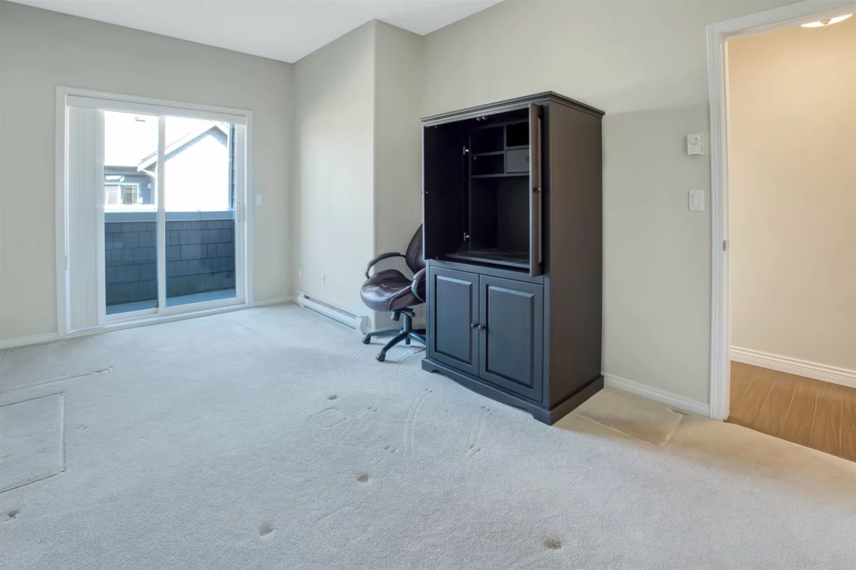 Loft / Bonus Room Photo of 411 15555 16 Avenue, Surrey, BC