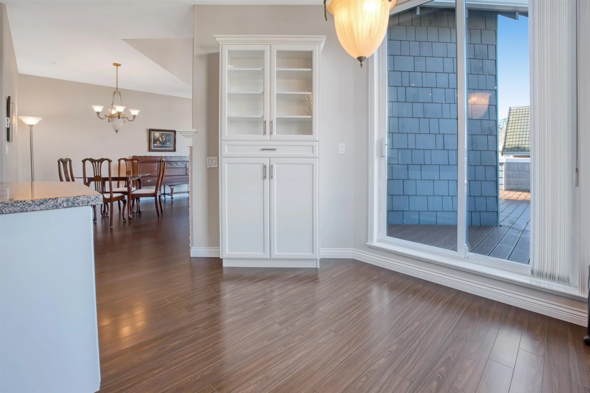 Pantry Photo of 411 15555 16 Avenue, Surrey, BC