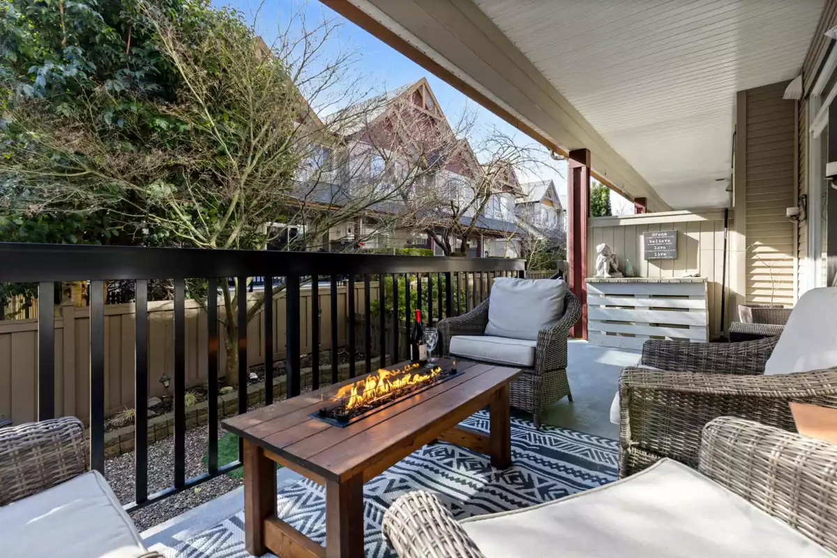 Bedroom 4 Photo of 12 16772 61 Avenue, Surrey, BC