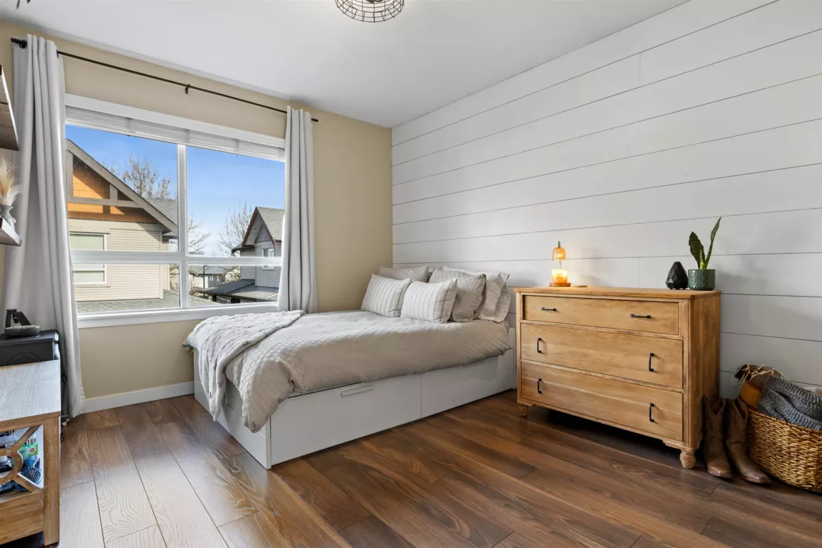 Breakfast Nook Photo of 12 16772 61 Avenue, Surrey, BC