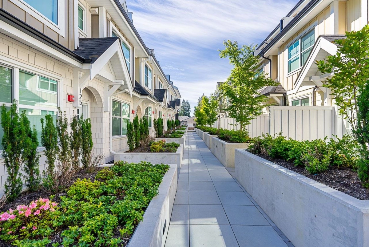 Living Room Photo of 120 707 Robinson Street, Coquitlam, BC