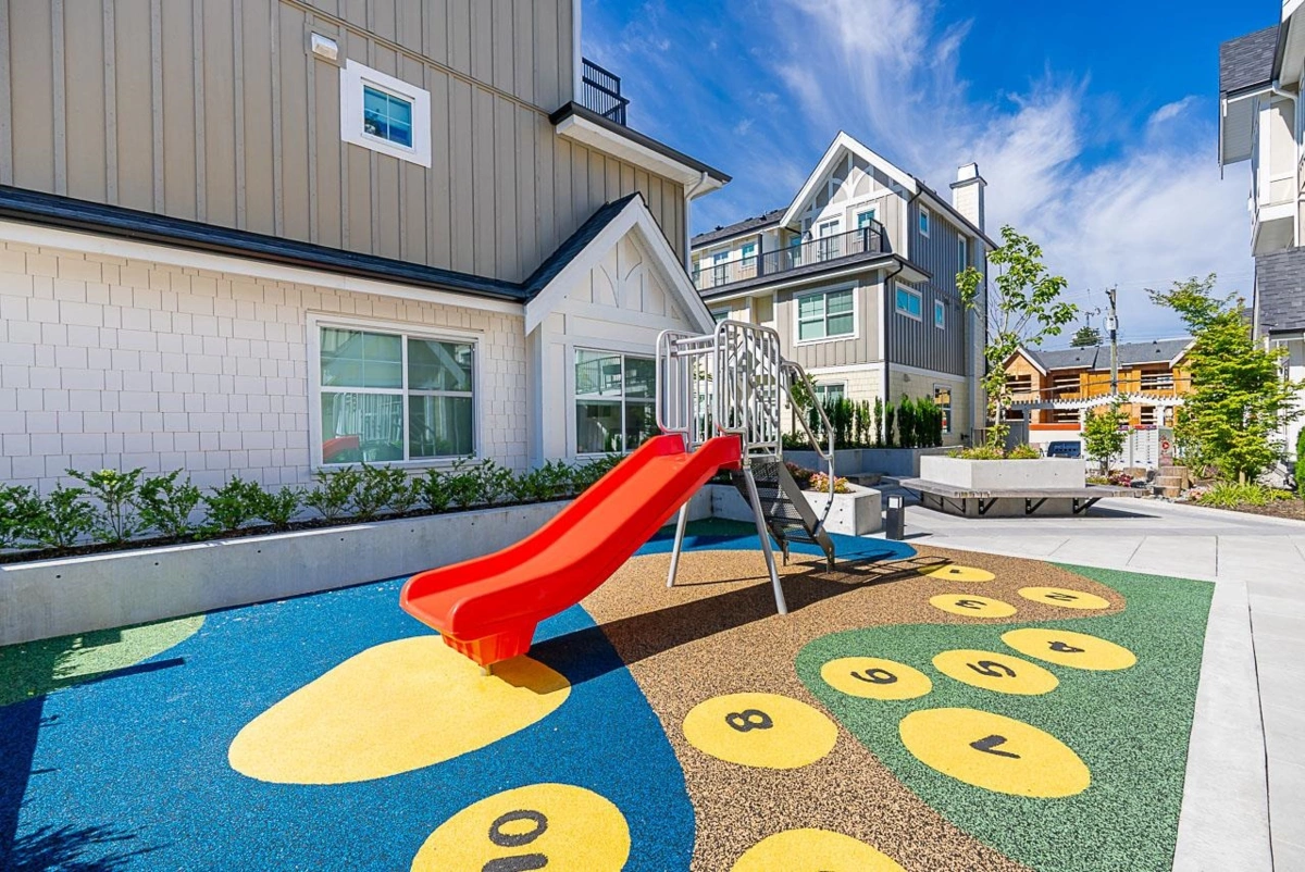 Outdoor Deck Photo of 120 707 Robinson Street, Coquitlam, BC