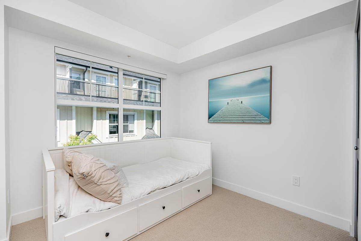 Powder Room Photo of 120 707 Robinson Street, Coquitlam, BC