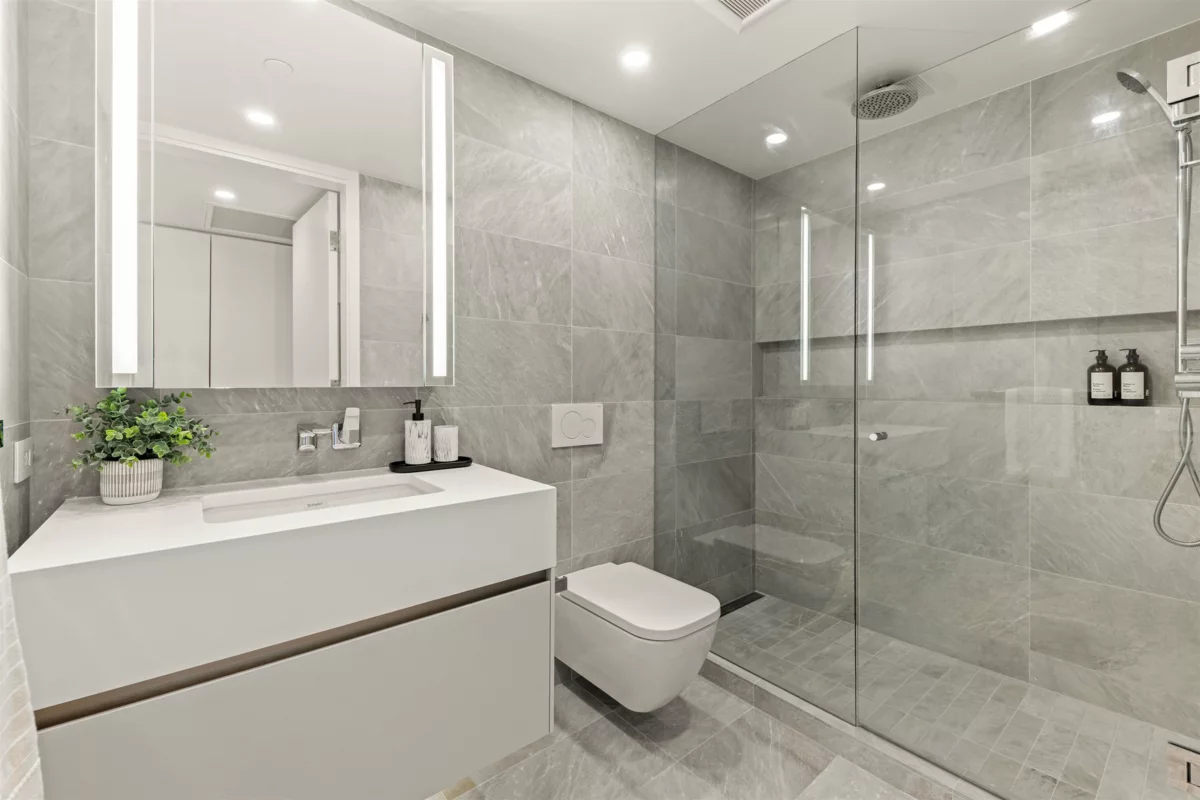 Primary Bathroom Photo of 1504 889 Pacific Street, Vancouver, BC