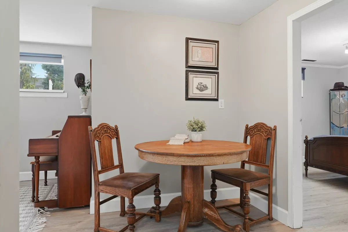 Basement Recreation Room Photo of 1350 Finlay Street, White Rock, BC