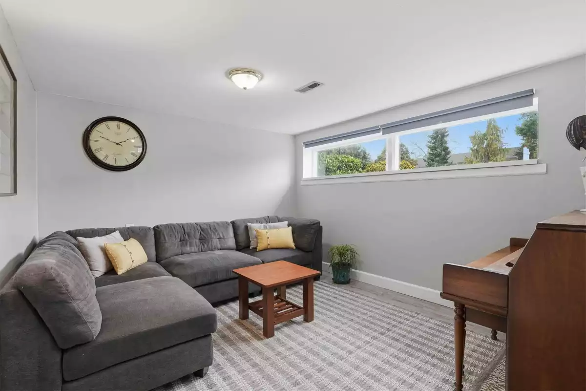 Loft / Bonus Room Photo of 1350 Finlay Street, White Rock, BC