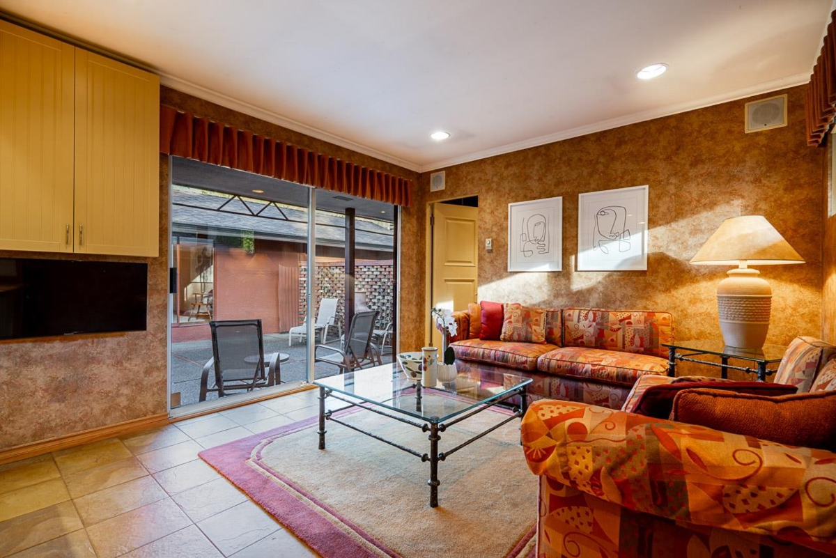 Bedroom 3 Photo of 4695 Mapleridge Drive, North Vancouver, BC