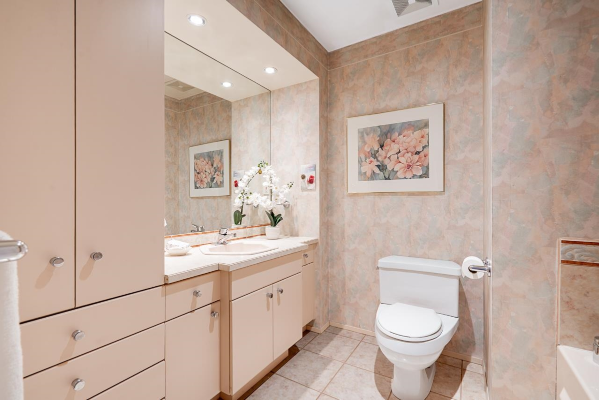 Loft / Bonus Room Photo of 4695 Mapleridge Drive, North Vancouver, BC