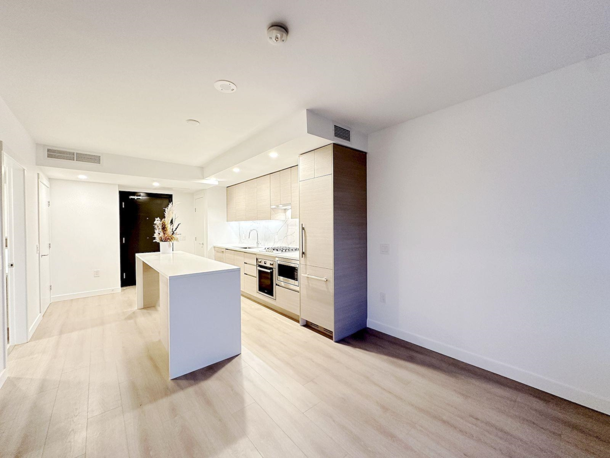 Bedroom 4 Photo of 804 823 Carnarvon Street, New Westminster, BC