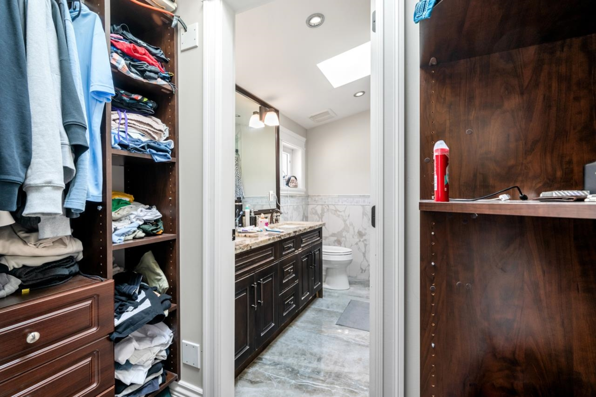 Backyard Photo of 1441 W 49th Avenue, Vancouver, BC