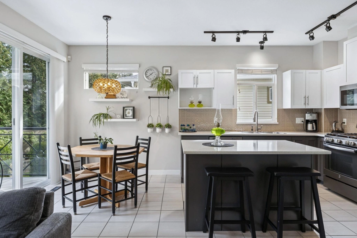 Kitchen Island Photo of 16 15188 62a Avenue, Surrey, BC