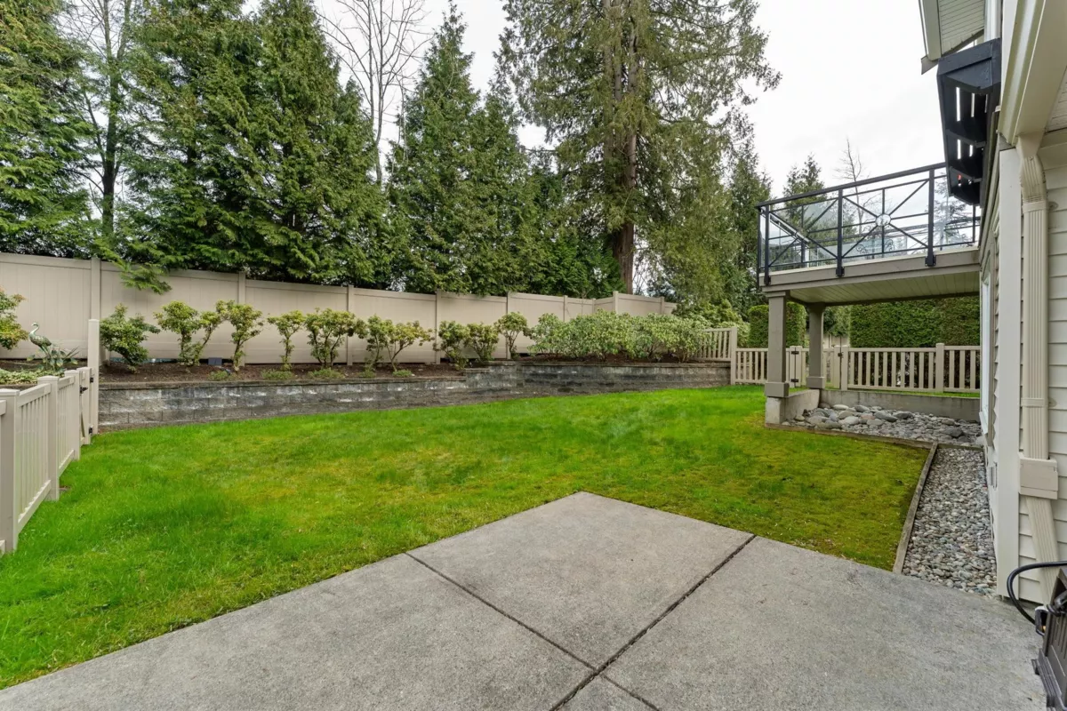 Staircase Photo of 16 15188 62a Avenue, Surrey, BC