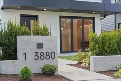 1 3880 W 23rd Avenue, Vancouver, BC