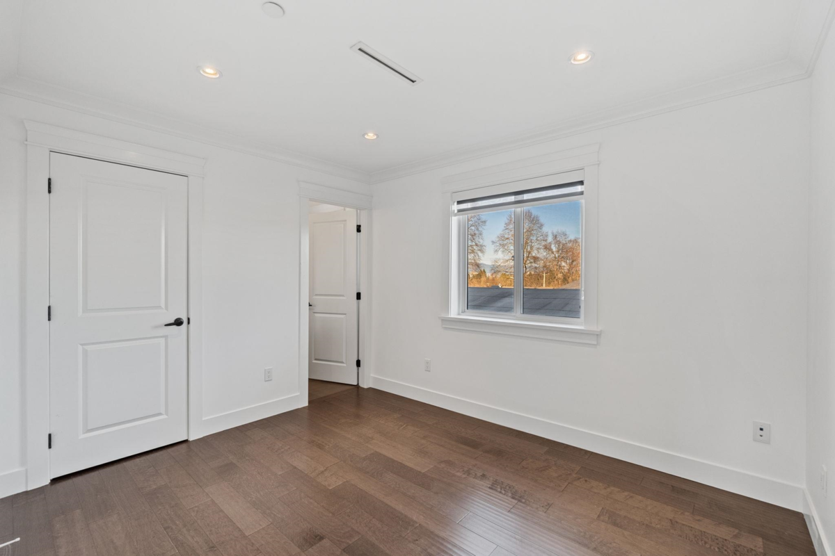 Primary Bedroom Photo of 831 E King Edward Avenue, Vancouver, BC